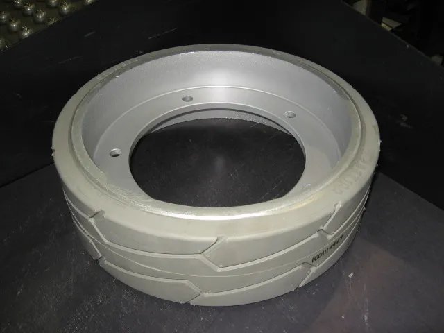 TIRE,100X323 NON-MARKING